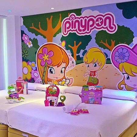 Hotel Del Juguete 4*