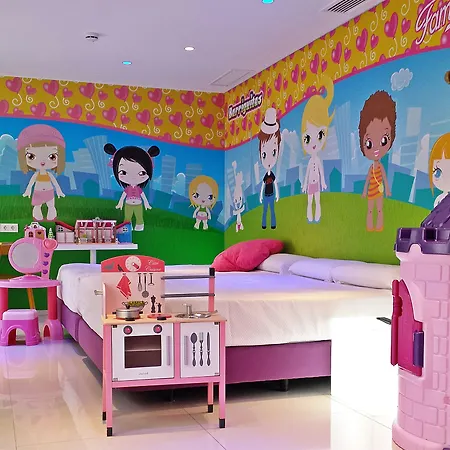 Hotel Del Juguete 4*