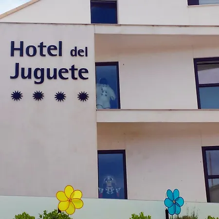 Del Juguete Hotel