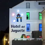 Del Juguete Hotel