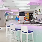 Hotel Del Juguete 4*