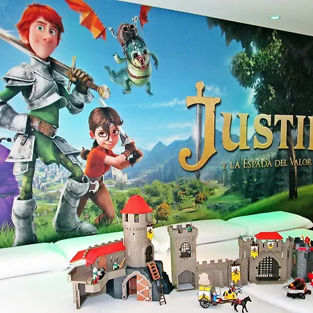 Hotel Del Juguete 4*