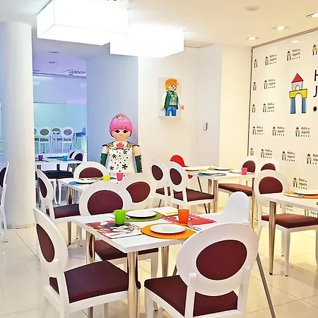 Del Juguete Hotel