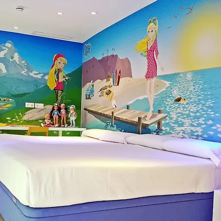 Del Juguete Hotel